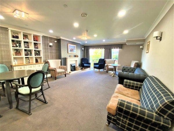 Cambridge Manor Care Home