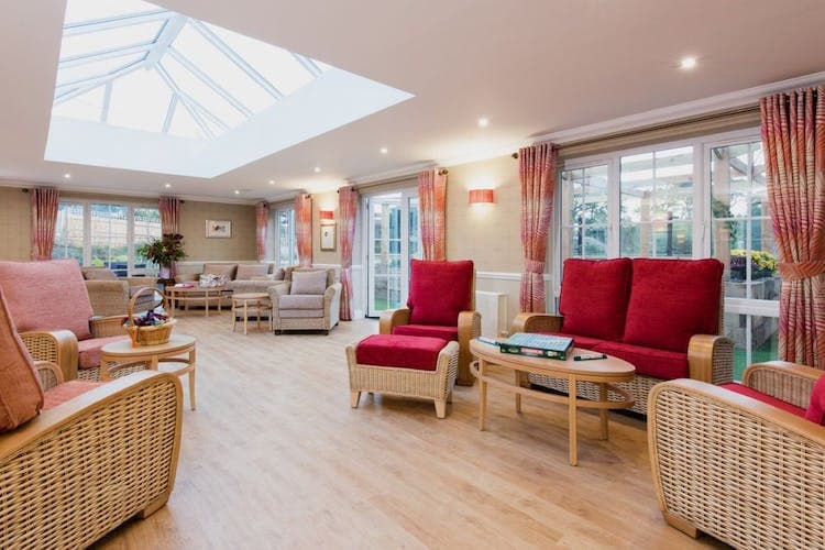 Hallmark Lakeview Care Home