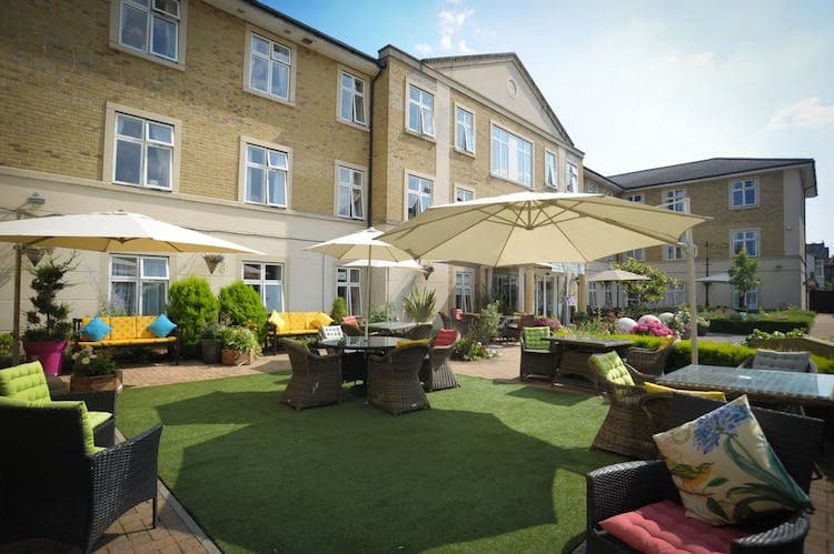 Hallmark Kew House Care Home