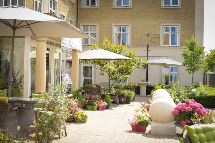 Hallmark Kew House Care Home