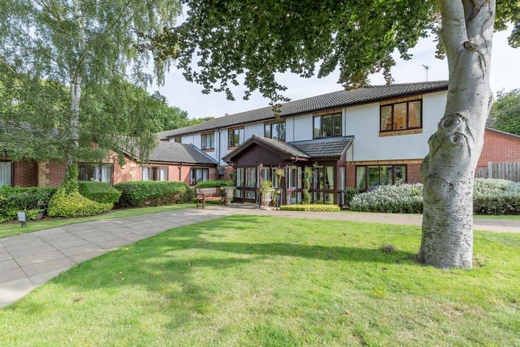 Leonard Lodge Care Home