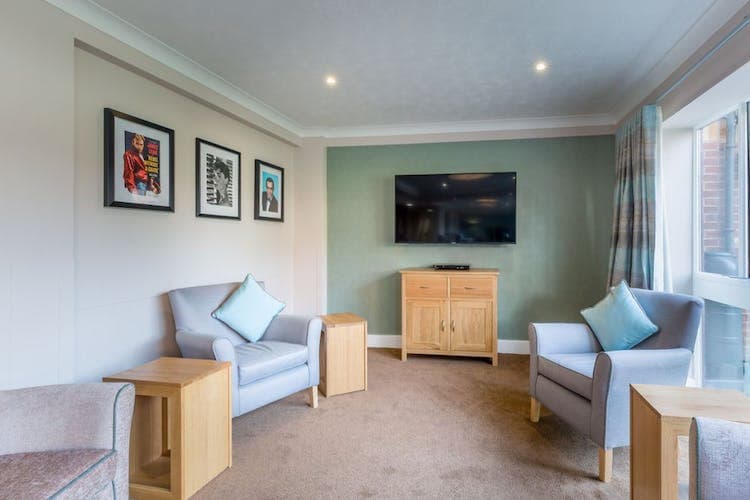 Leonard Lodge Care Home