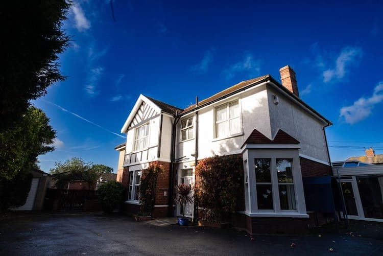 Hengrove Lodge Care Home