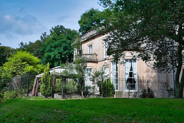 Kingswood Manor Care Home