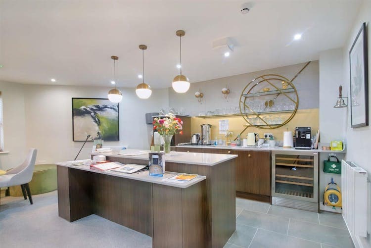 Rogerson Court - Resale
