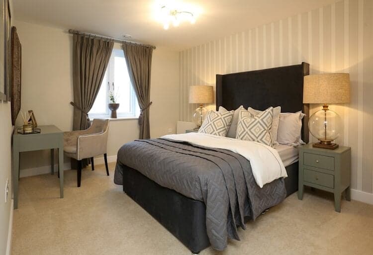 Roslin Place