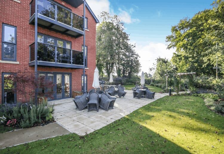 Lonsdale Park - Resale