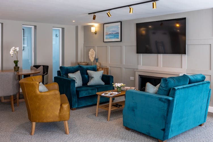 Royles Lodge