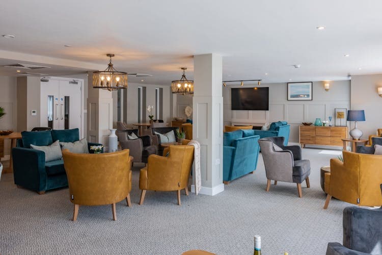 Royles Lodge