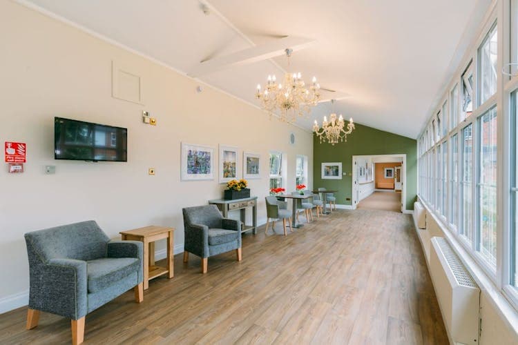 St Thomas Care Home