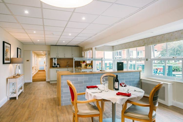St Thomas Care Home