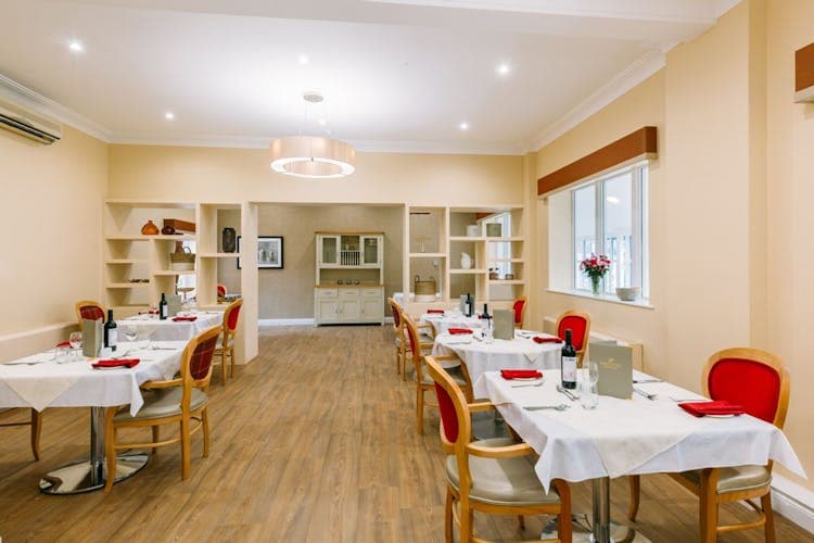 St Thomas Care Home