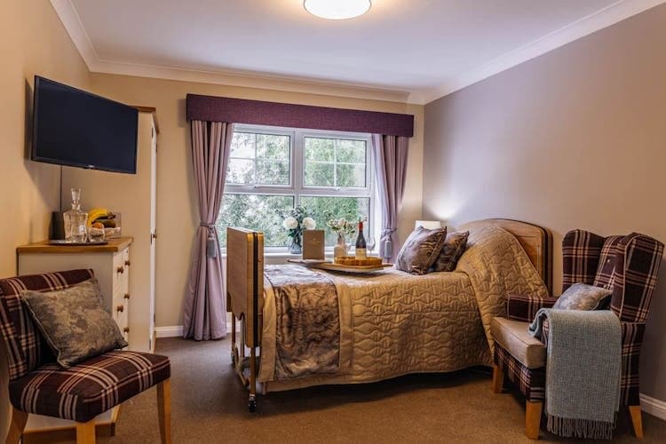 Claremont Parkway Care Home
