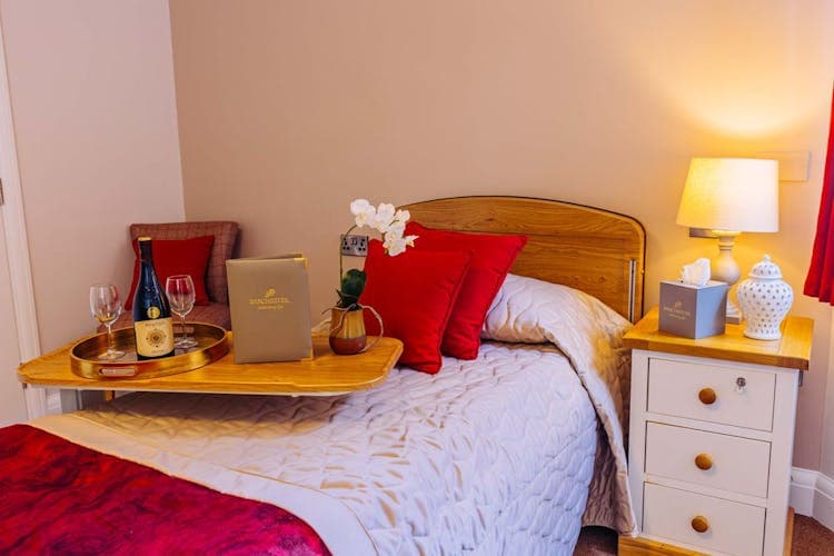 Red Oaks Care Home