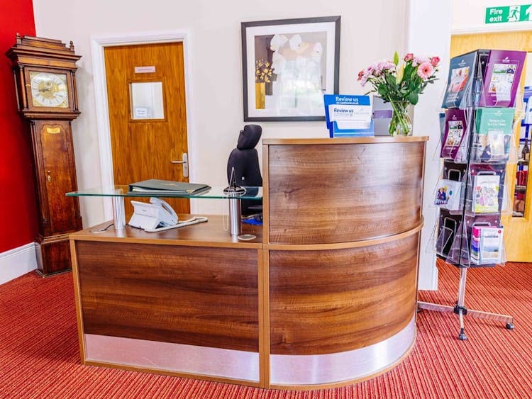 Red Oaks Care Home