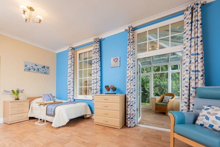 Warren Lodge Care Home